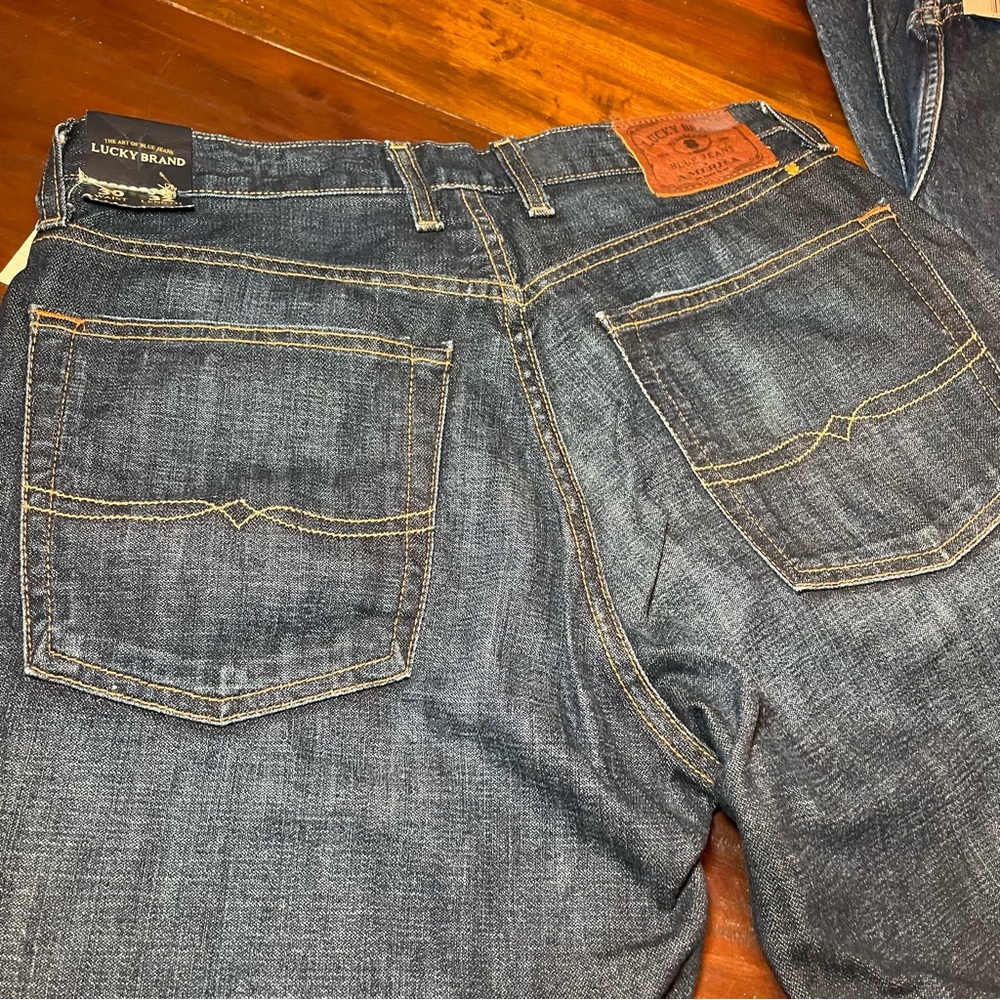 Lucky Brand Men's Dark Blue Straight Jeans NWT! 30x32 - Picture 5 of 8